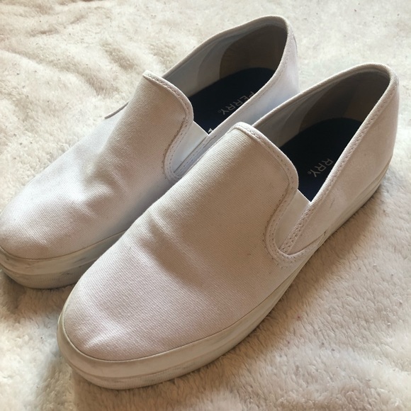 sperry slide ons